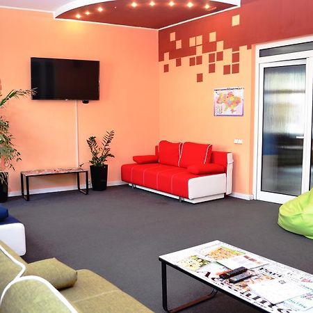 Wanted Hostel Lviv Exterior photo