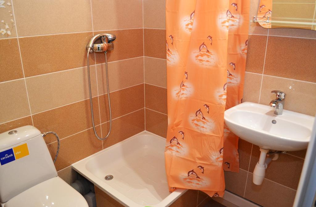 Wanted Hostel Lviv Exterior photo