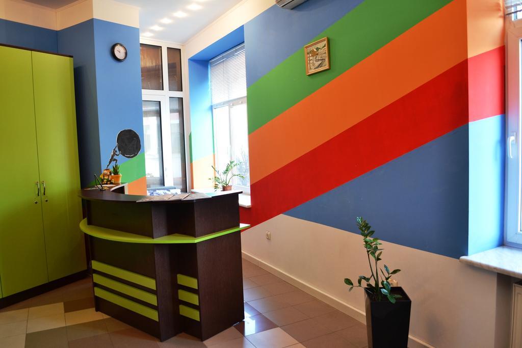 Wanted Hostel Lviv Exterior photo